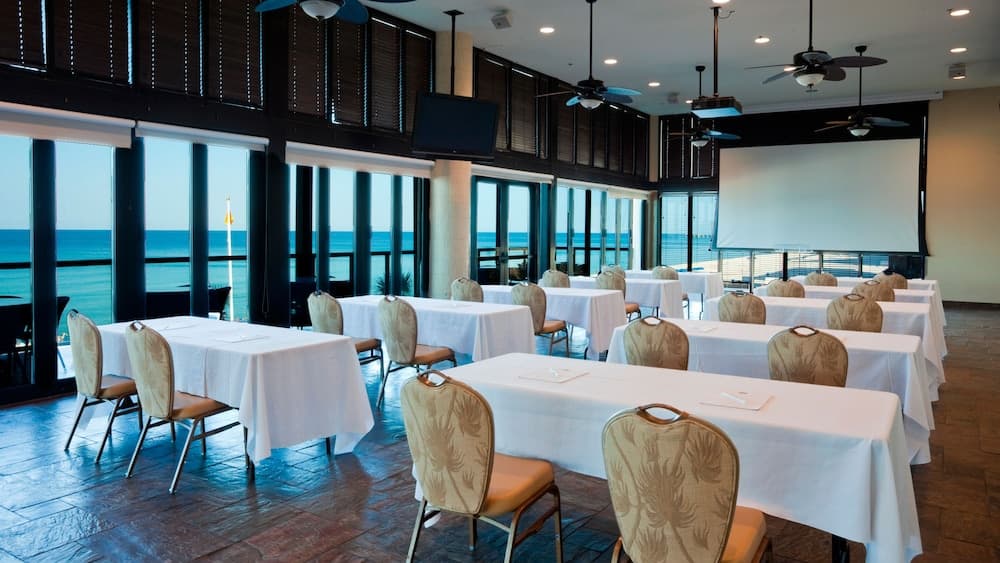 Holiday Inn Resort Panama City Beach by IHG gallery photo in Panama City Beach, FL — image 58