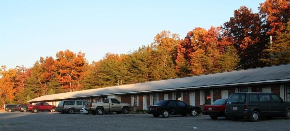 The Way Inn by OYO Spencer featured exterior or lobby in Spencer, TN — similar hotel