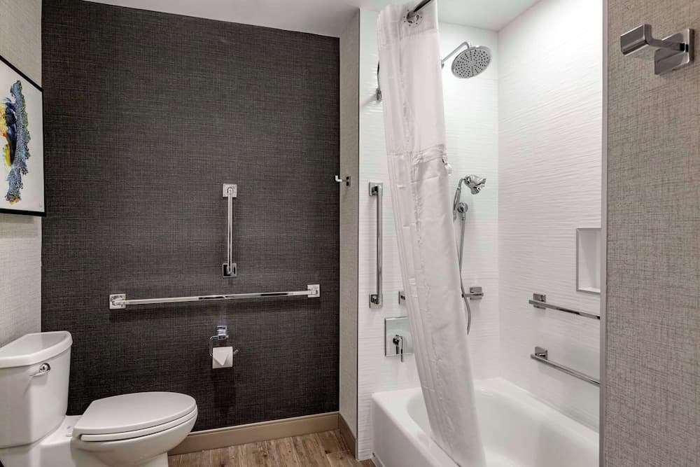 Cambria Hotel Manchester South Windsor gallery photo in South Windsor — image 55