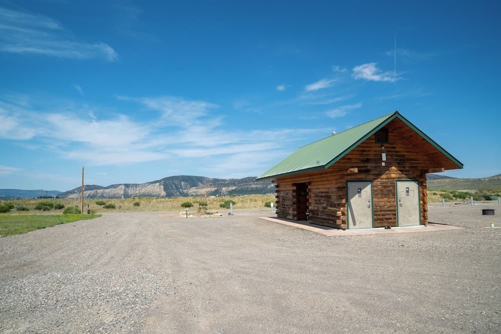 Trail and Hitch Tiny Home Hotel and RV featured exterior or lobby in Meeker, CO — similar hotel