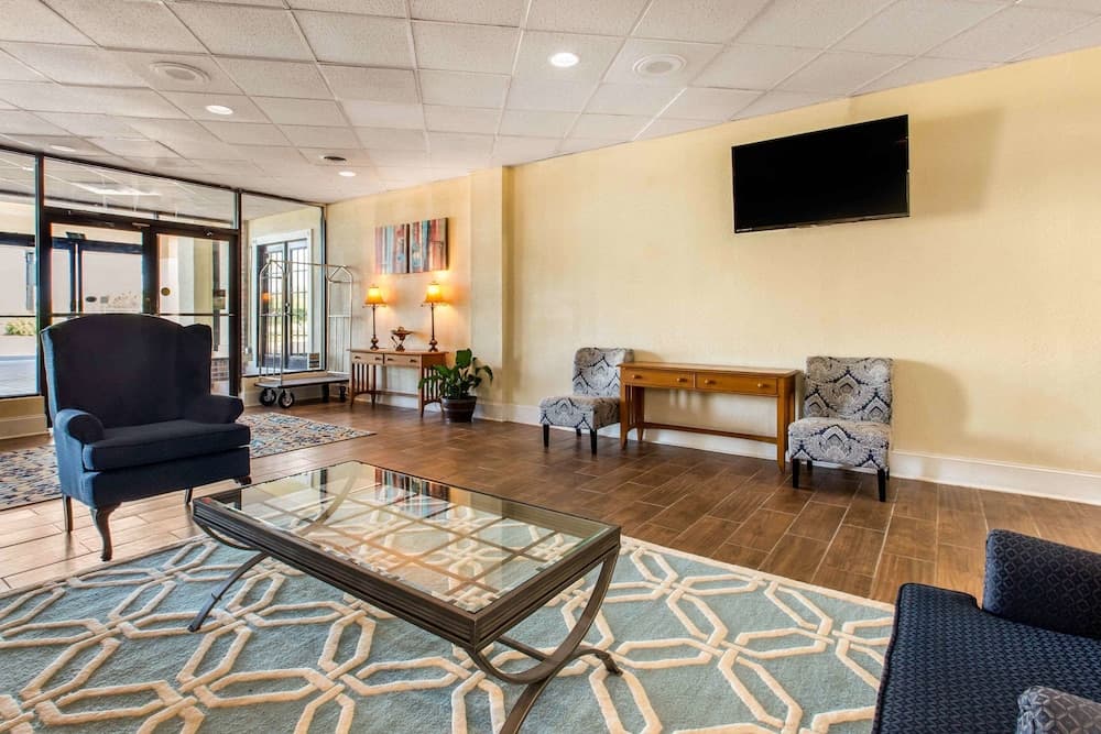 Ramada by Wyndham Santee I-95 interior in Santee, SC — gallery photo 2