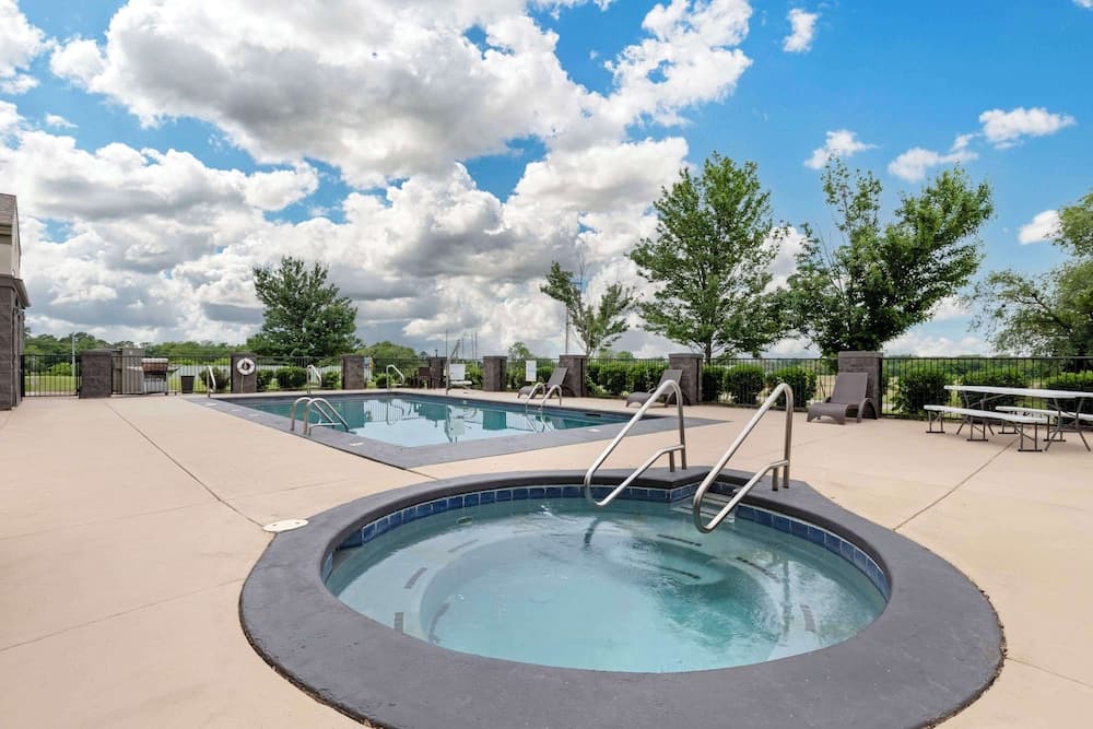 Best Western Locust Grove Inn & Suites featured exterior or lobby in Locust Grove, OK — similar hotel