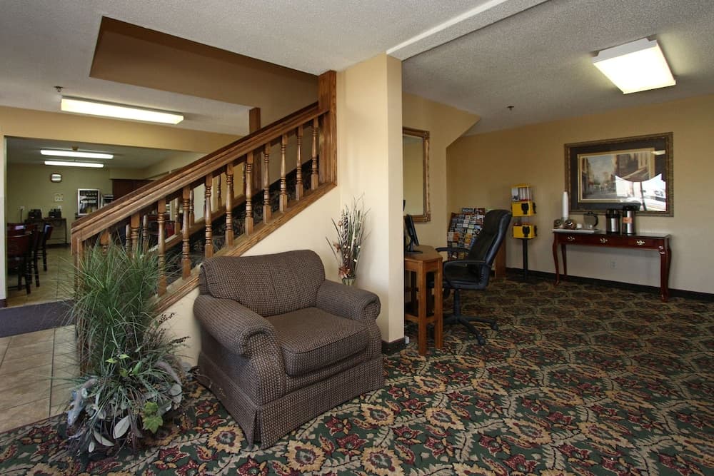 New Victorian Inn and Suites interior in Kearney, NE — gallery photo 2