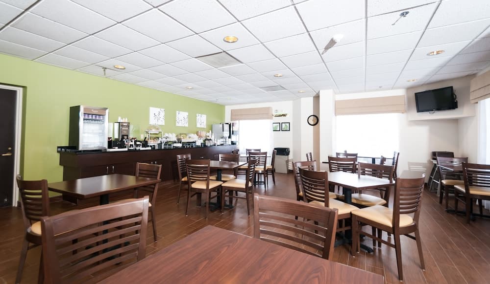 Sleep Inn & Suites gallery photo in Hagerstown, MD — image 33