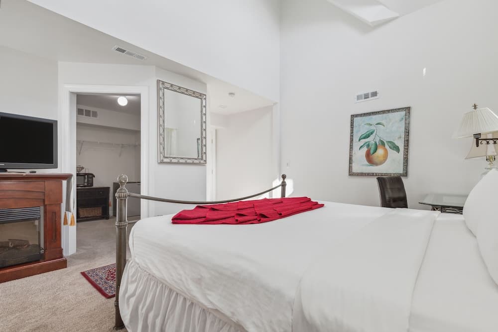 The Columbia Inn at Peralynna Manor gallery photo in Columbia, MD — image 111