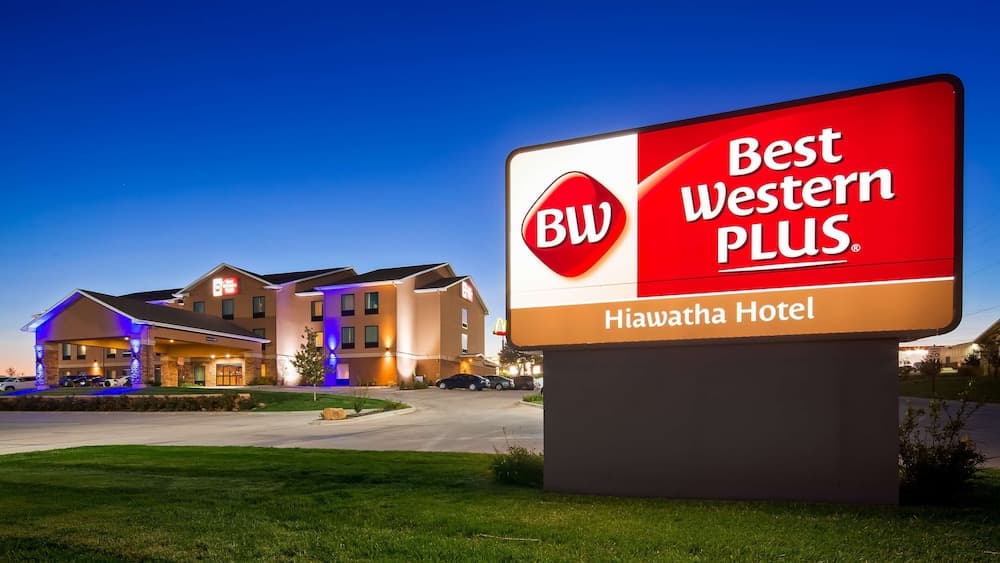 Best Western Plus Hiawatha Hotel featured exterior or lobby in Hiawatha, KS — similar hotel