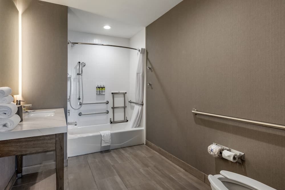 Staybridge Suites Dallas Grand Prairie by IHG gallery photo in Grand Prairie, TX — image 8