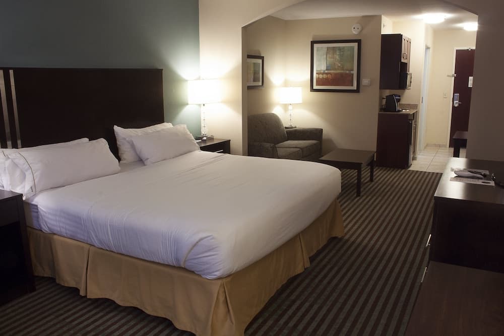 Holiday Inn Express & Suites Youngstown West - Austintown by IHG gallery photo in Austintown, OH — image 29