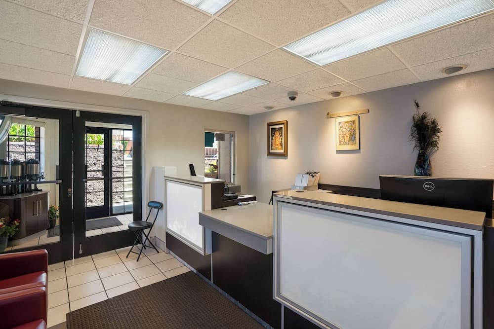 Econo Lodge Vallejo Fairgrounds gallery photo in Vallejo, CA — image 10