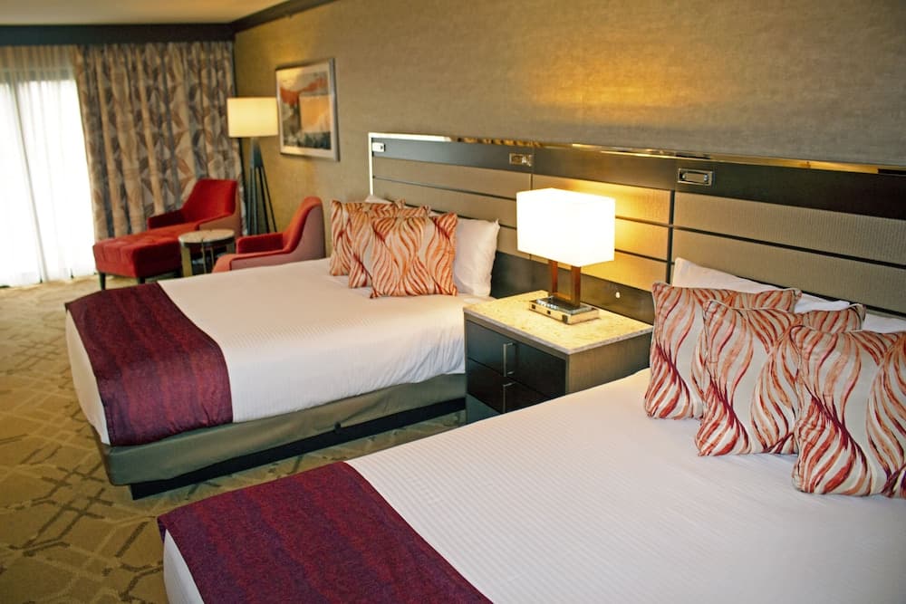 Ameristar Casino Hotel Kansas City interior in Kansas City, MO — gallery photo 2