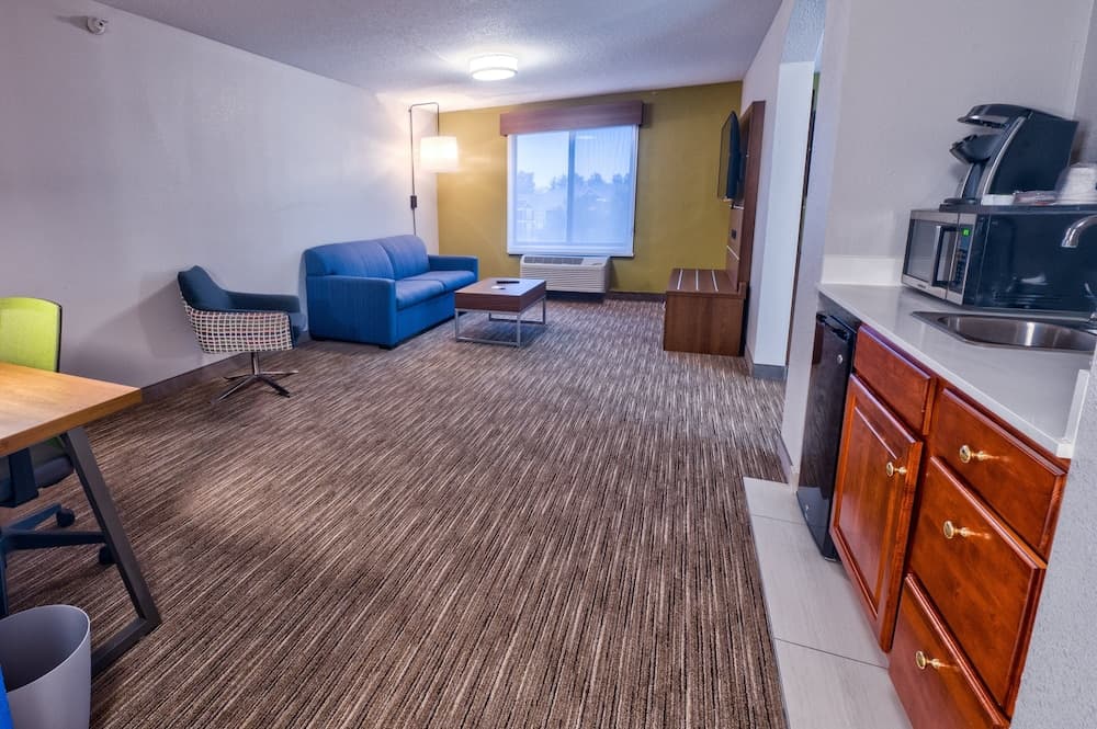 Holiday Inn Express Hotel & Suites Goshen by IHG gallery photo in Goshen, IN — image 24