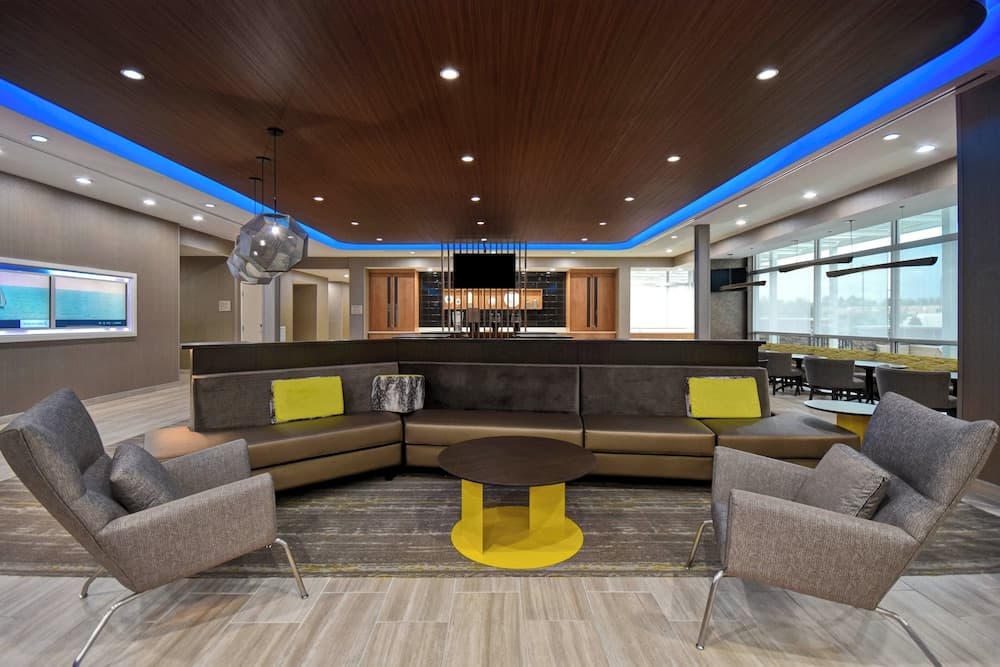 SpringHill Suites by Marriott Holland interior in Holland, MI — gallery photo 2