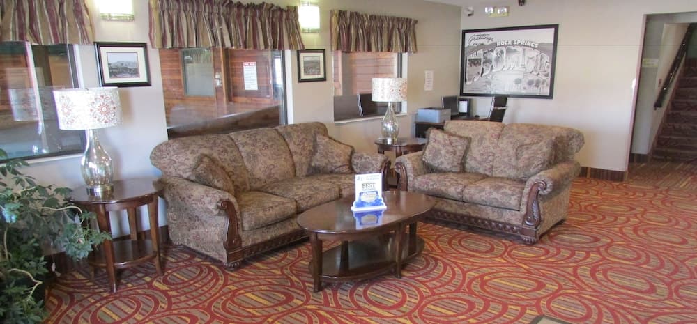 Super 8 by Wyndham Rock Springs property views in Rock Springs, WY — gallery photo 3