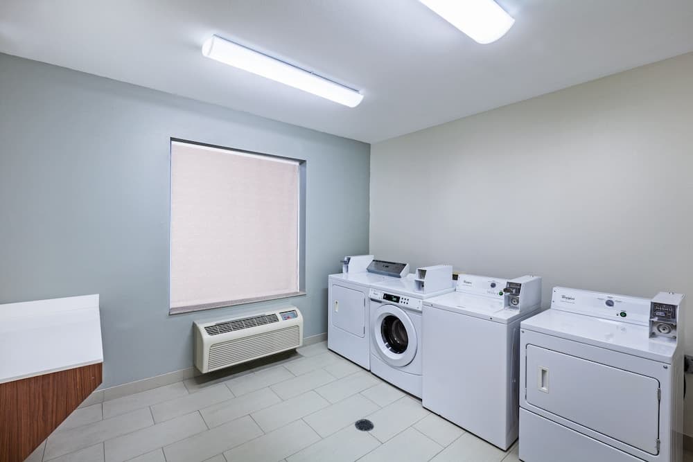 Holiday Inn Express Hotel & Suites Orange by IHG gallery photo in Orange, TX — image 5