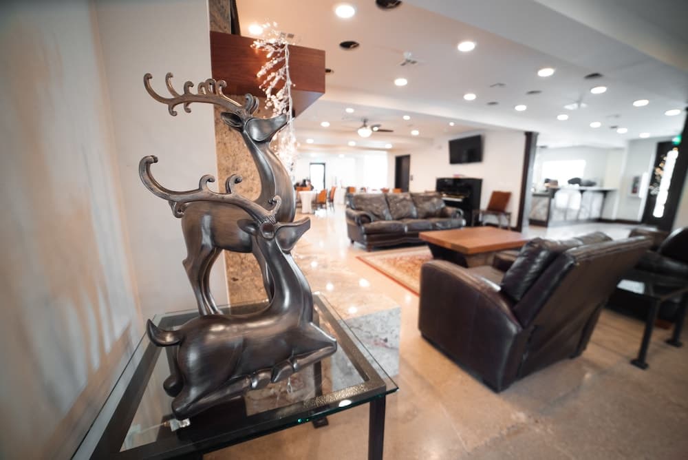 Iron Springs Adventure Resort & RV Park interior in Cedar City, UT — gallery photo 2