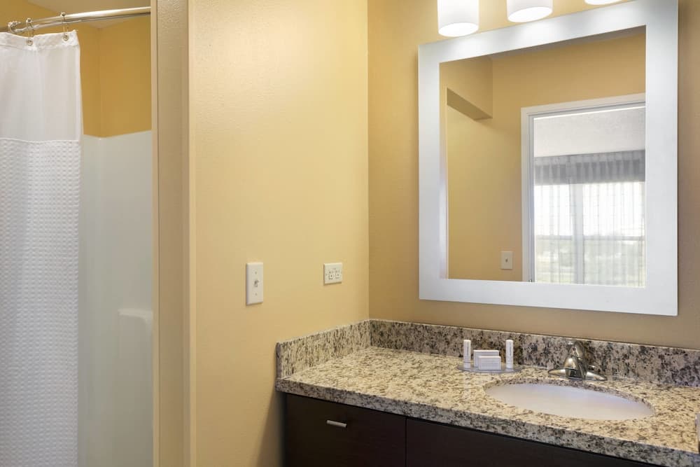 TownePlace Suites Chicago Naperville gallery photo in Naperville, IL — image 11