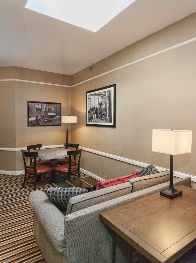 Fitger's Inn interior in Duluth, MN — gallery photo 2