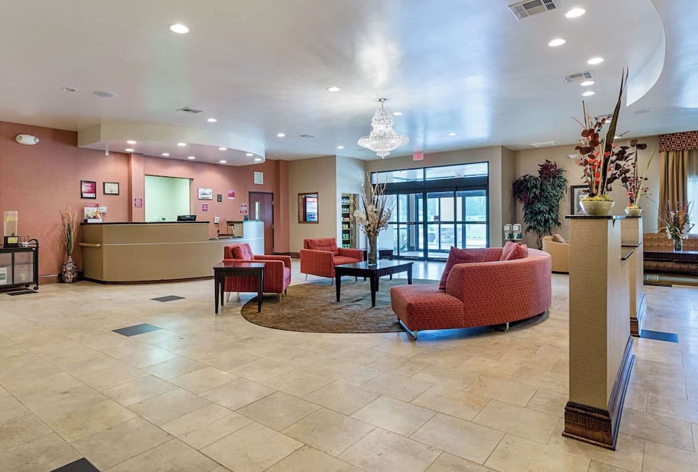 Comfort Suites Leesville near Fort Johnson property views in Leesville, LA — gallery photo 3