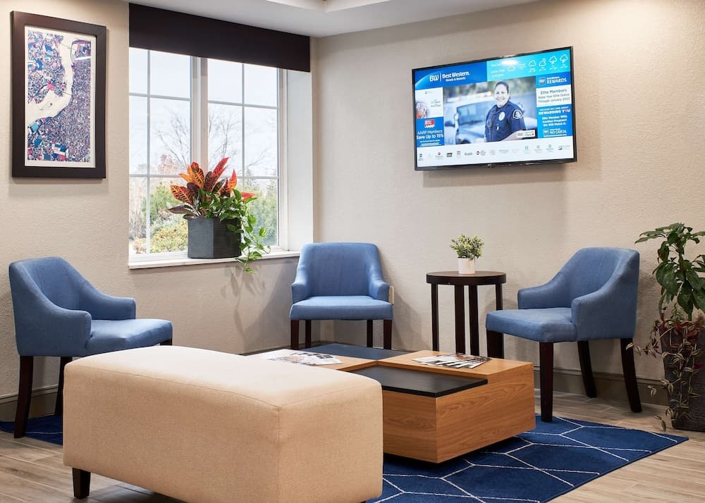 Comfort Inn & Suites Pottstown Eastern Gateway property views in Pottstown, PA — gallery photo 3