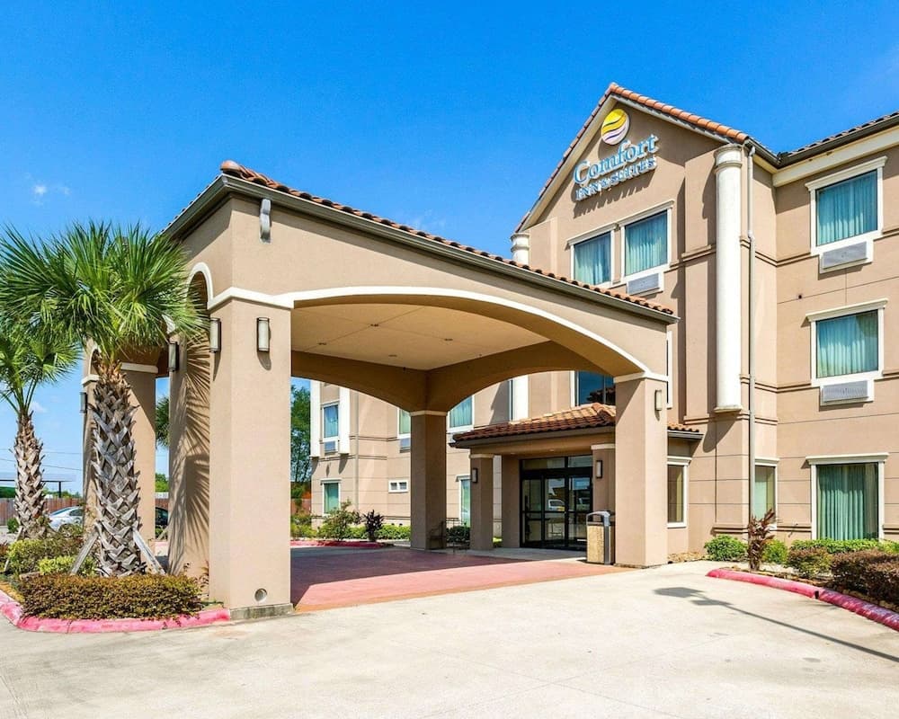 Comfort Inn & Suites Winnie featured exterior or lobby in Winnie, TX — similar hotel