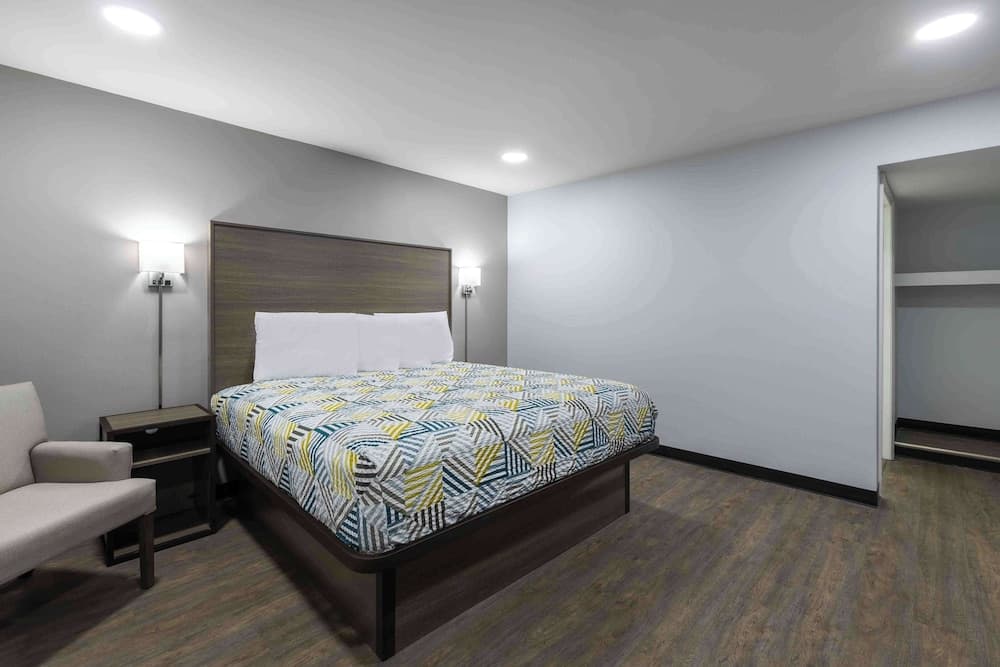 Motel 6 Hickory, NC gallery photo in Hickory, NC — image 17