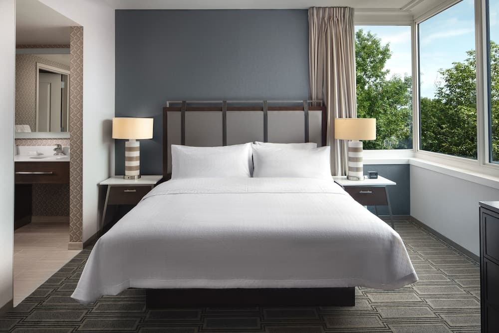 Homewood Suites by Hilton Teaneck Glenpointe gallery photo in Teaneck — image 30