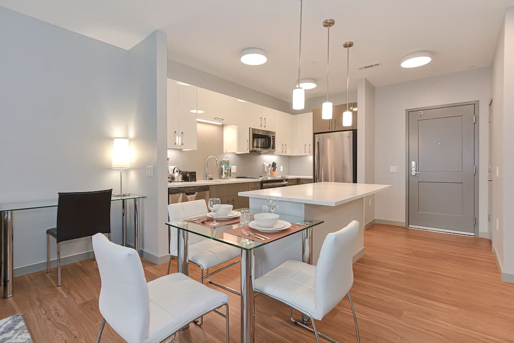 Global Luxury Suites Downtown Providence gallery photo in Providence, RI — image 68