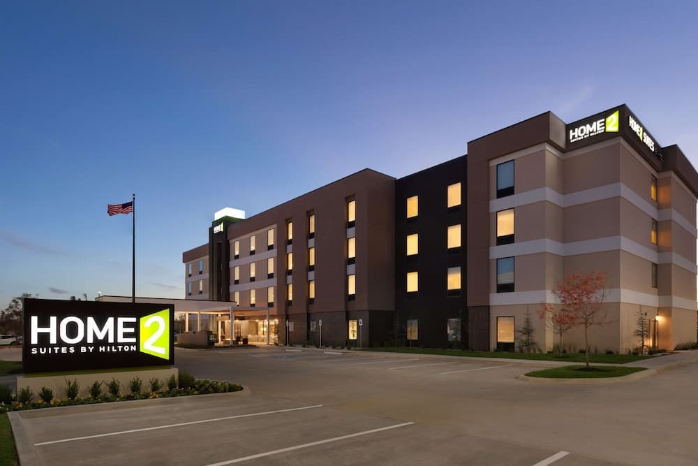 Home2Suites by Hilton Oklahoma City South featured exterior or lobby in Oklahoma City, OK — similar hotel