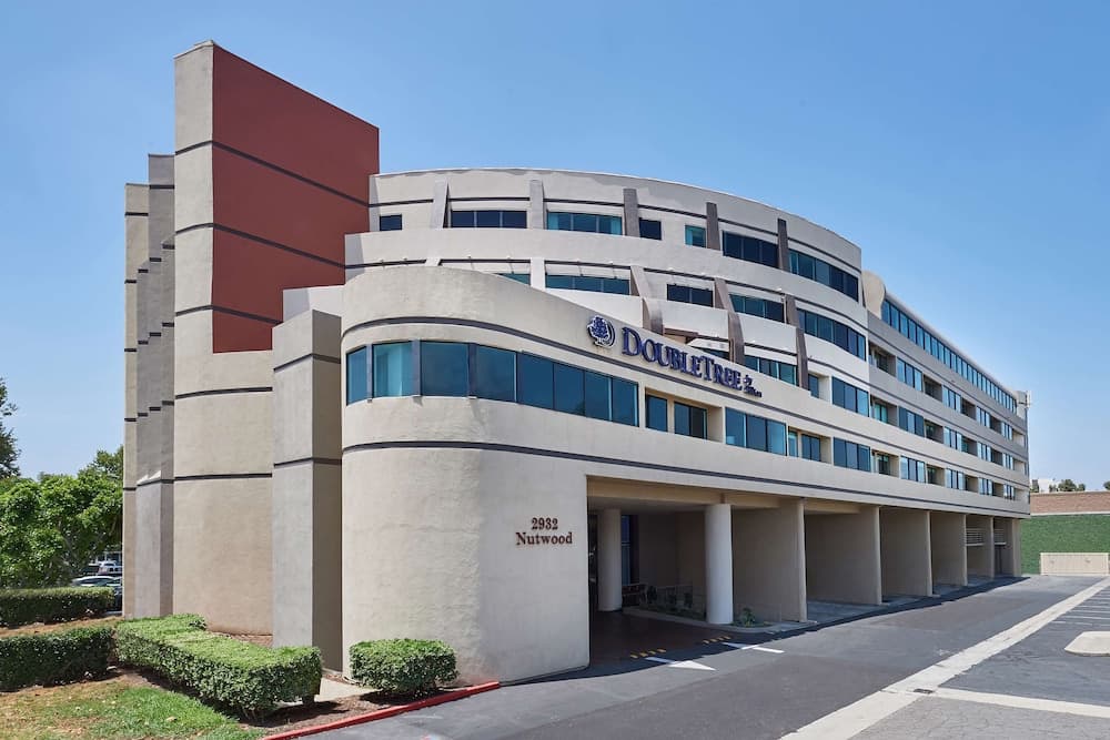 DoubleTree by Hilton Fullerton — hotel in Fullerton, California