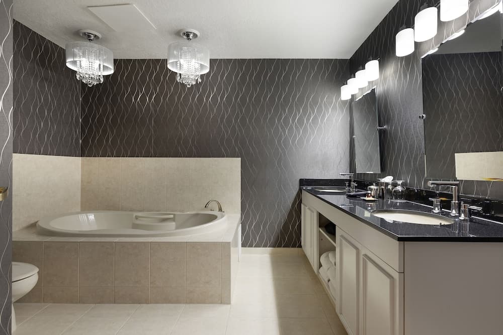 Des Lux Hotel gallery photo in Des Moines, IA — image 10