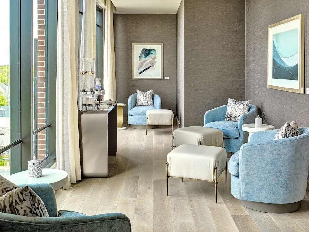 Laurel Hotel and Spa interior in Auburn, AL — gallery photo 2