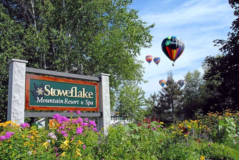 Stoweflake Mountain Resort & Spa featured exterior or lobby in Stowe — similar hotel