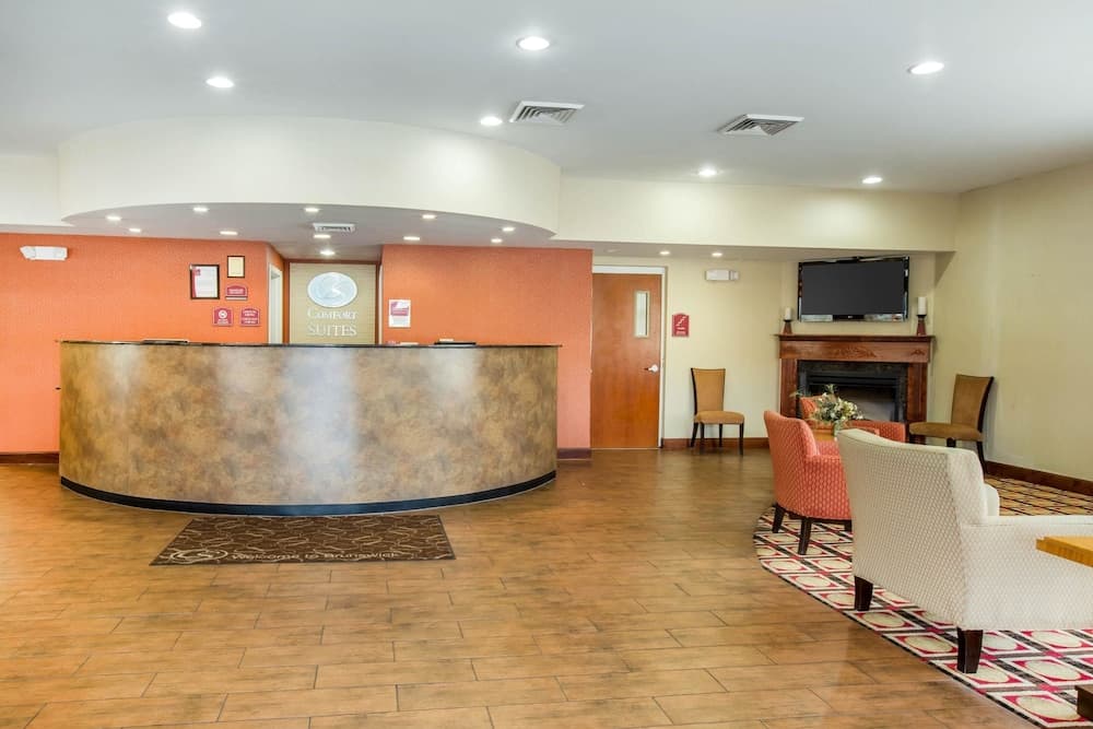 Sunsera Boutique Suites interior in Brunswick, GA — gallery photo 2