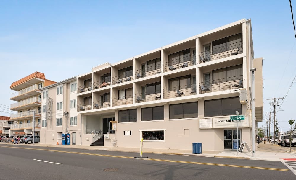 Oceanic Hotel featured exterior or lobby in Wildwood, NJ — similar hotel