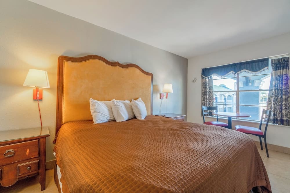 Pelican Inn by Belvilla Aransas Pass, TX property views in Aransas Pass, TX — gallery photo 3