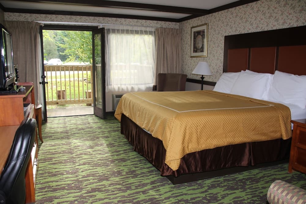 Spring House Inn gallery photo in Chesterton, IN — image 23
