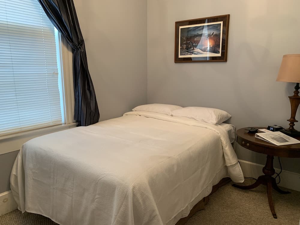 The Hotel Belvidere gallery photo in Hawley, PA — image 8