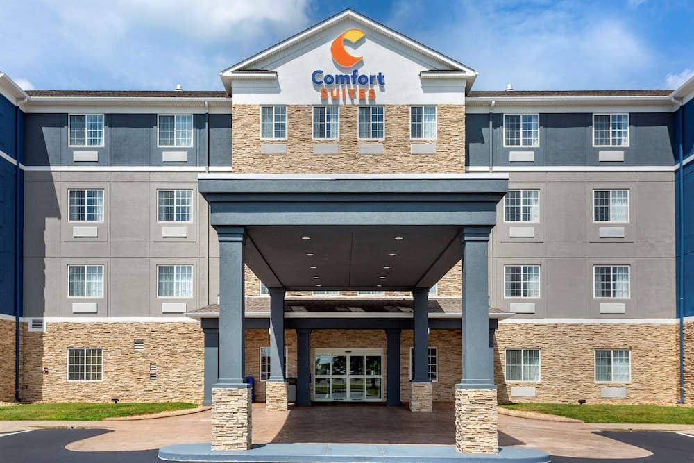 Comfort Suites Clarksville near Governors Square Mall — hotel in Clarksville, Tennessee