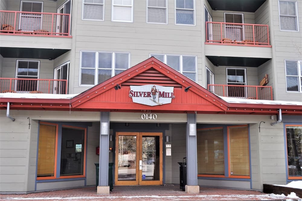 Silvermill 2 Bedroom 2 Bath B featured exterior or lobby in Keystone, CO — similar hotel