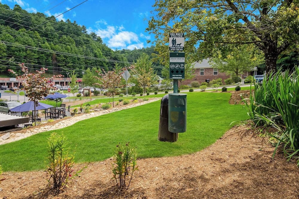 Graystone Lodge, an Ascend Collection Hotel interior in Boone, NC — gallery photo 2