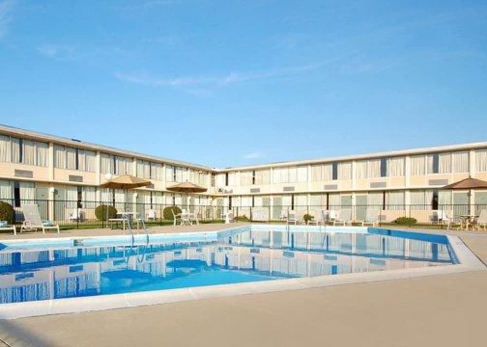 Quality Inn Shenandoah Valley gallery photo in New Market, VA — image 13