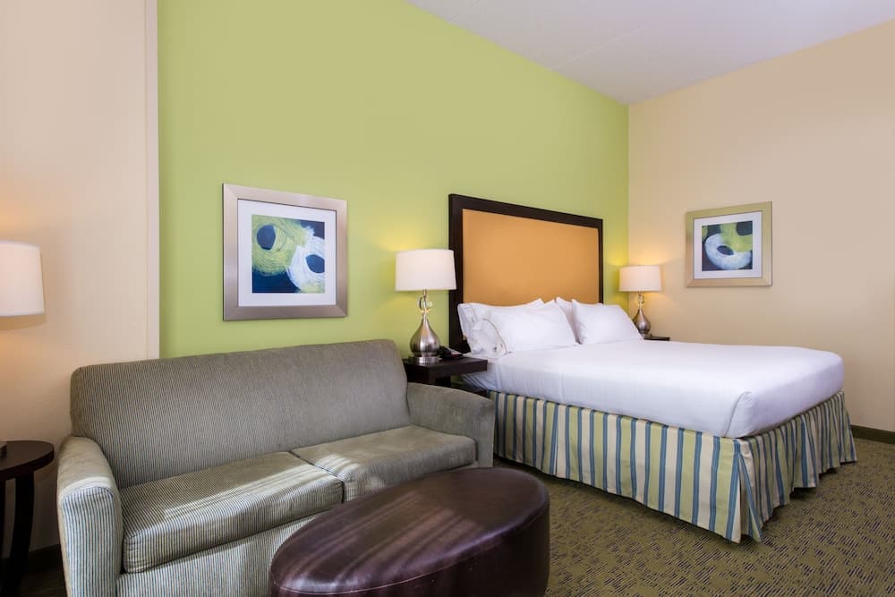 Holiday Inn Express Hotel and Suites Scranton by IHG gallery photo in Scranton, PA — image 34