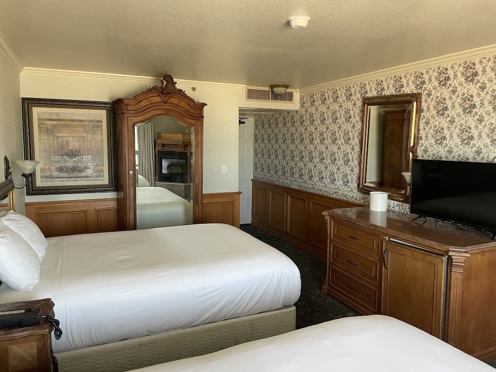 Inn On The Beach gallery photo in Ventura, CA — image 22