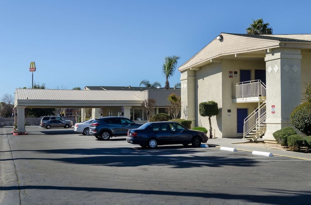 Ramada by Wyndham Merced interior in Merced, CA — gallery photo 2