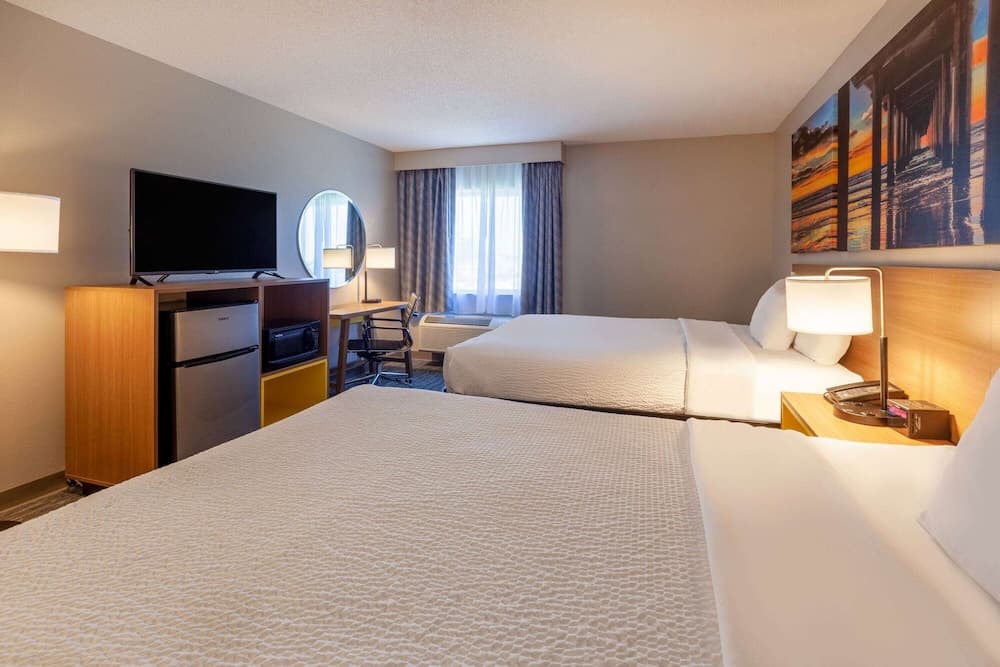 Days Inn by Wyndham Sturtevant / Racine / Mount Pleasant gallery photo in Mount Pleasant, WI — image 34
