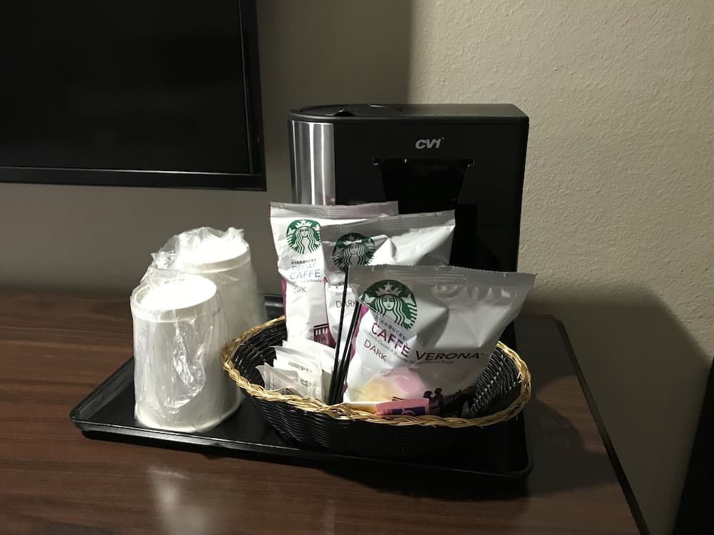Coast Burbank Hotel property views in Burbank, CA — gallery photo 3