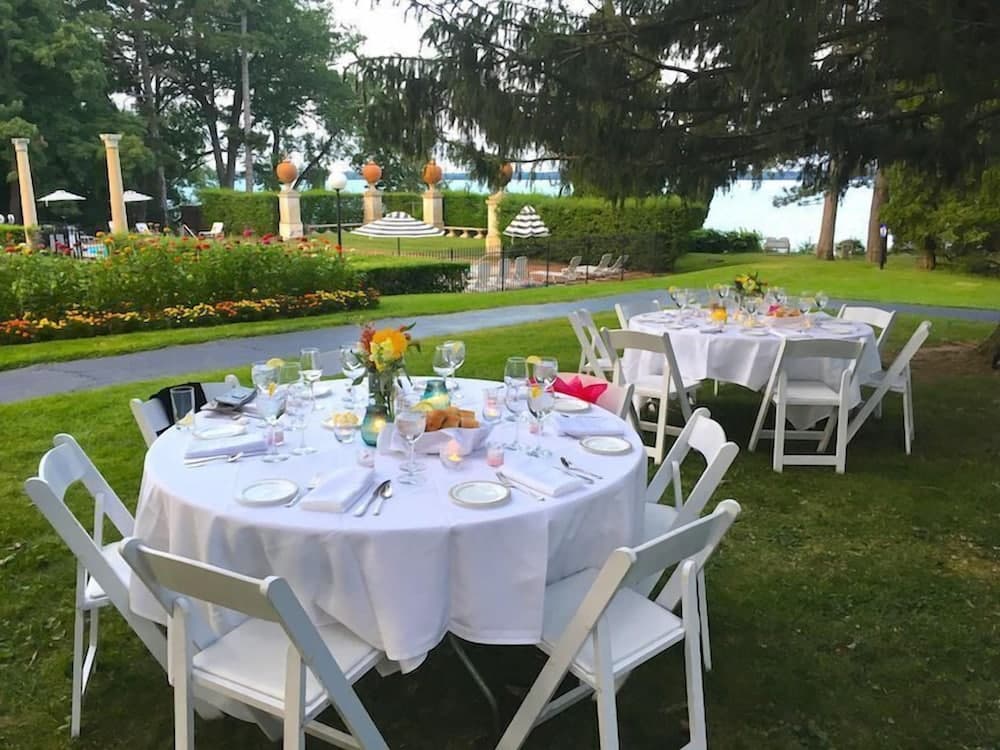 Geneva On The Lake interior in Geneva, NY — gallery photo 2