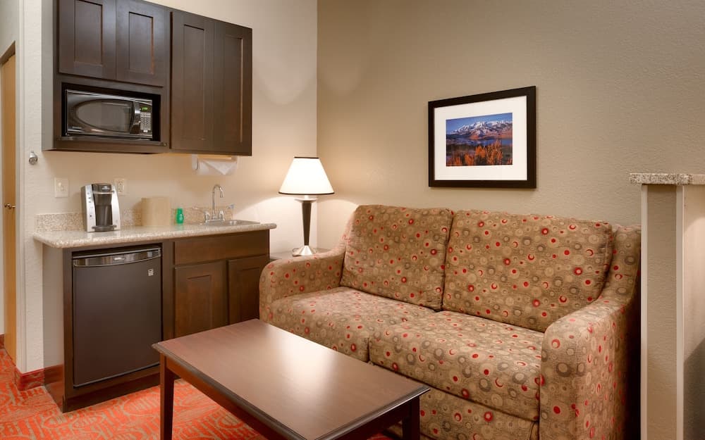 Holiday Inn Express & Suites Orem-North Provo by IHG gallery photo in Orem, UT — image 33