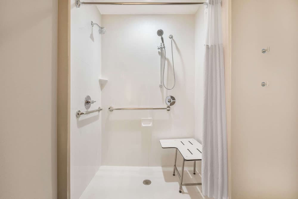 Wingate by Wyndham Lubbock gallery photo in Lubbock, TX — image 14