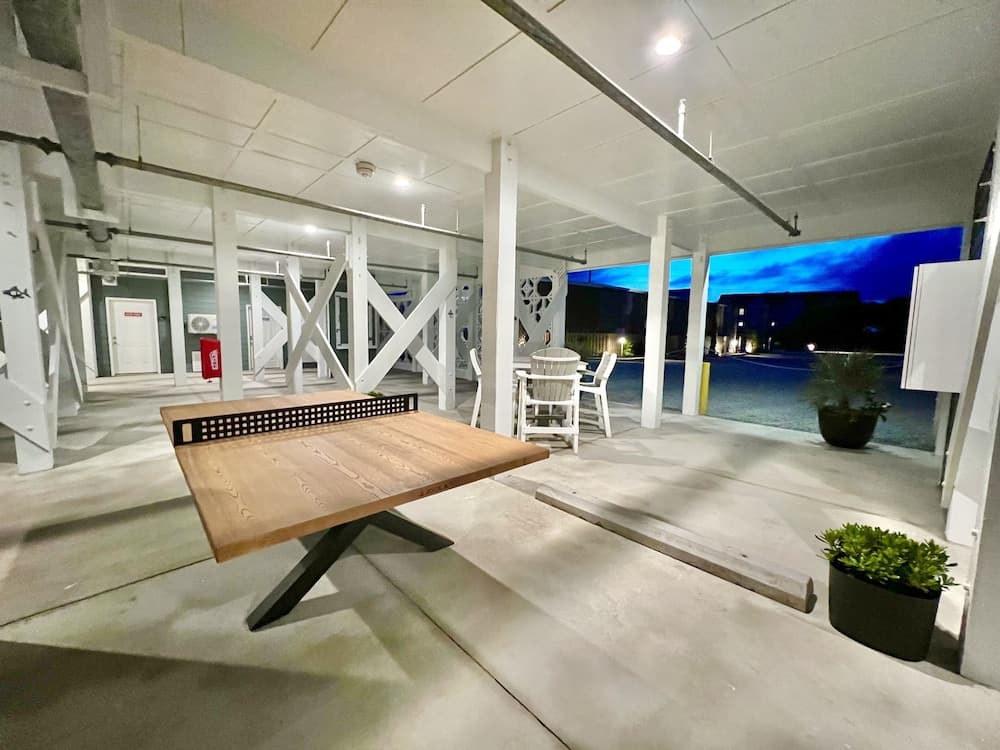 Saltwater Suites gallery photo in Holly Ridge, NC — image 38